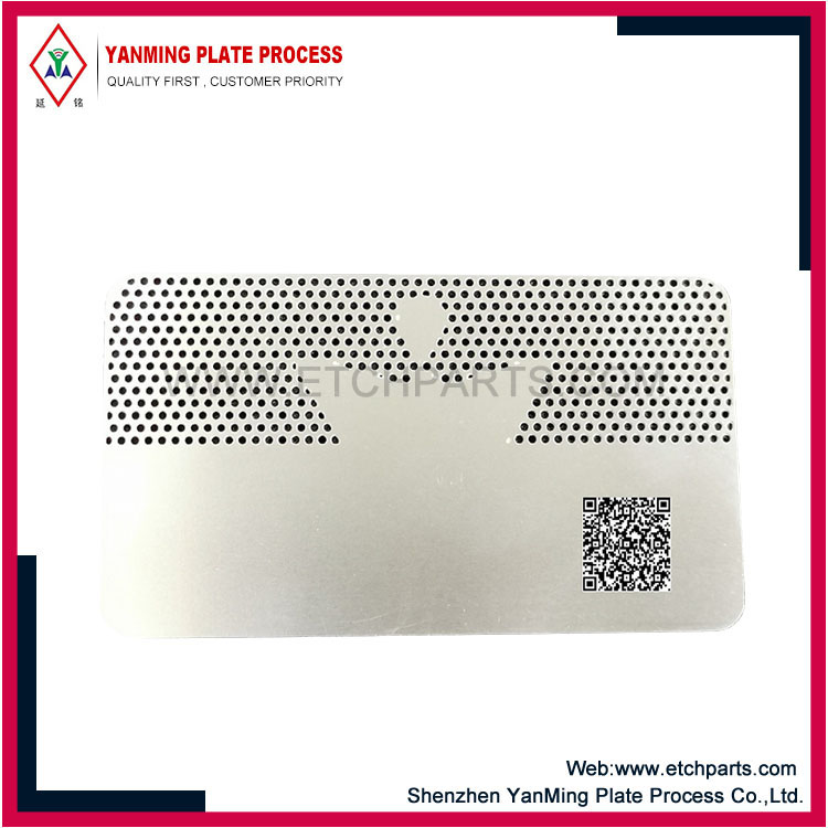 Zergatik ari dira ospea irabazten metalezko bisita-txartelak profesionalen artean?